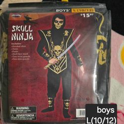 Costumes 