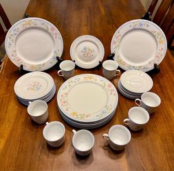 vintage china dish ware 8 Garden bouquet by excel