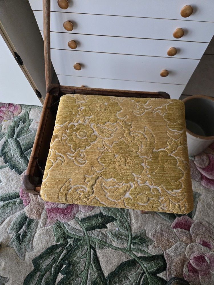 Vintage Singer Sewing Chair