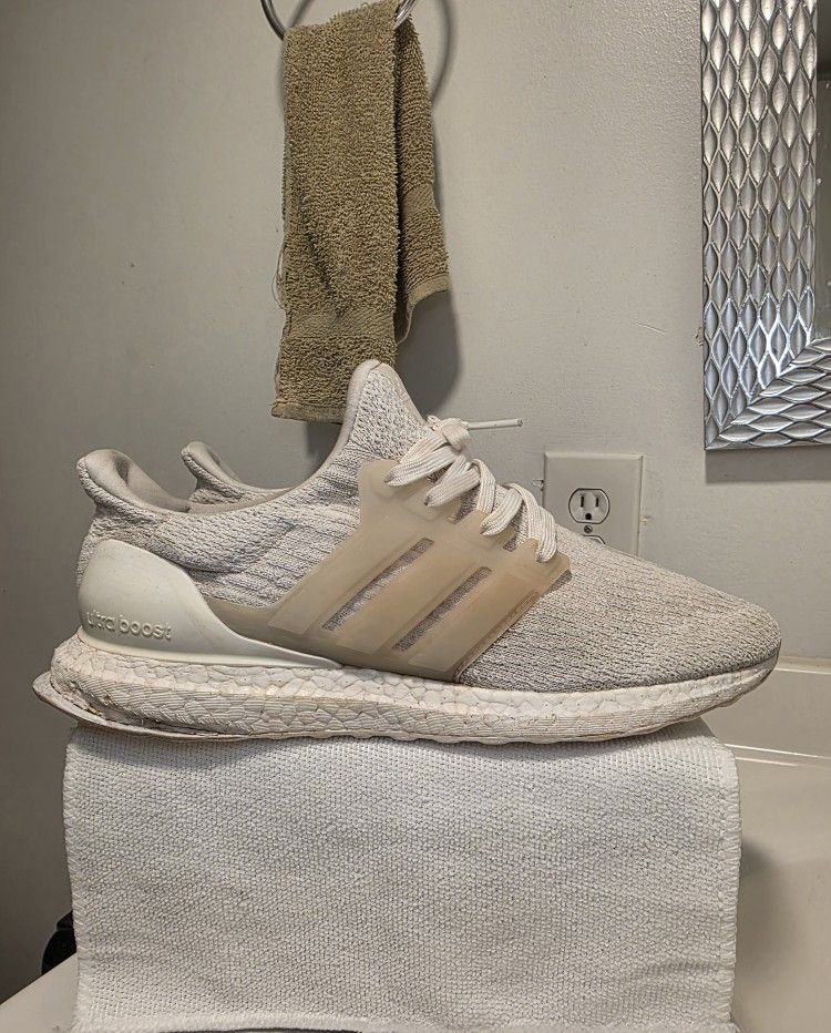 Adidas Ultraboost Size 9.5