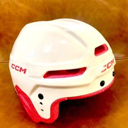 KIDS HELMET ⛑️ size SMALL(great SHAPE & Condition:10/10)