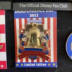  Disney Pin