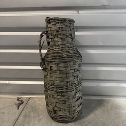 Outdoor Wicker Vase 