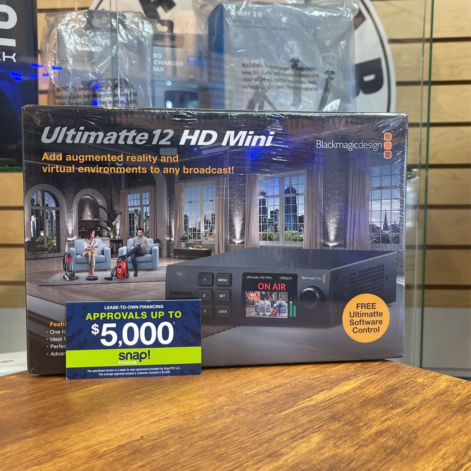 Blackmagic Ultimate 12 HD Mini
