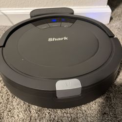 Shark Robot Vacuum Cleaner 