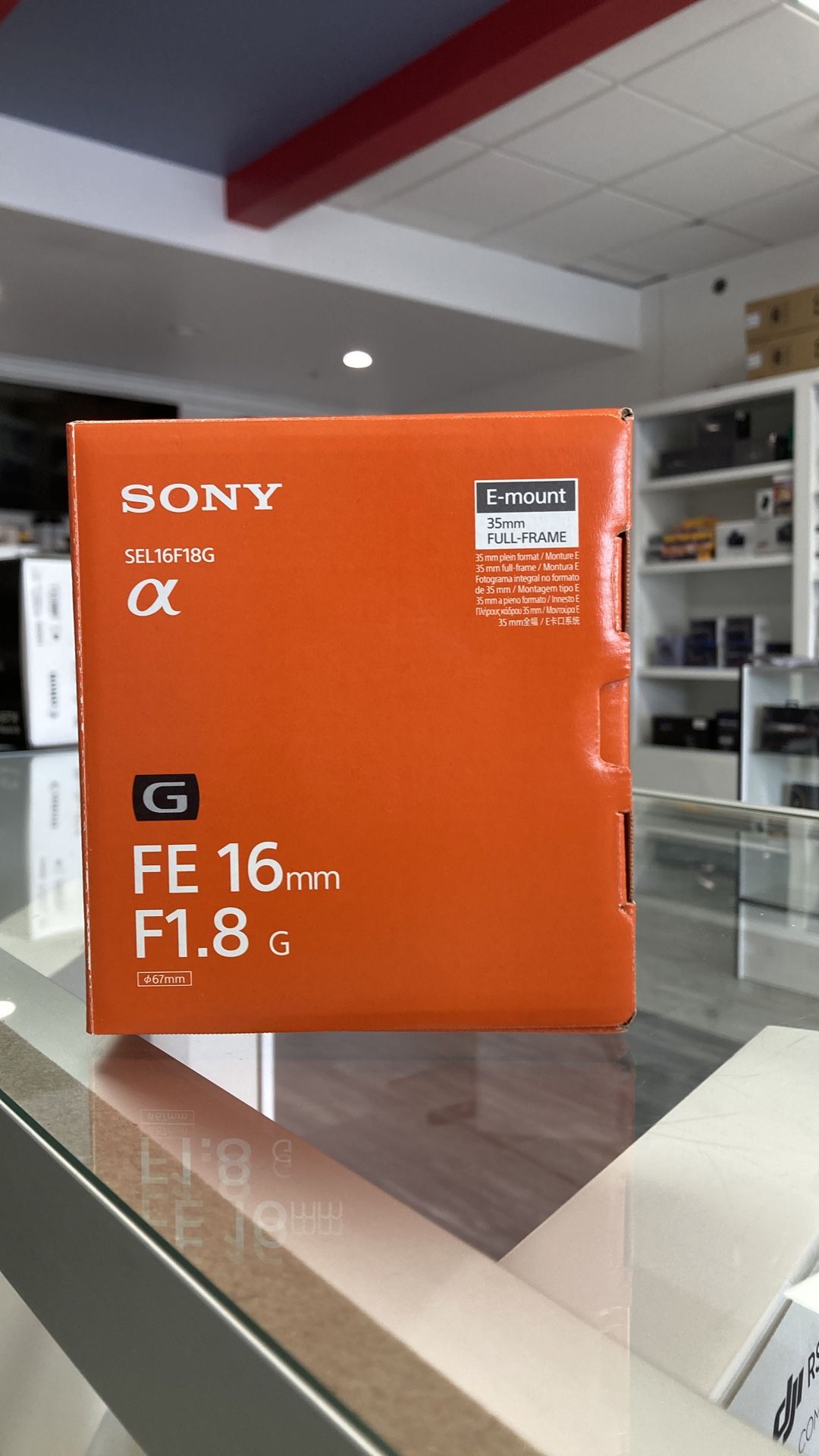 Sony FE 16mm F1.8 G Lens