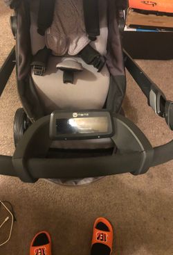 4 moms car seat stroller and swing Bluetooth and count your calories temperature phone charger input