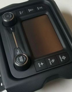 Jeep screen