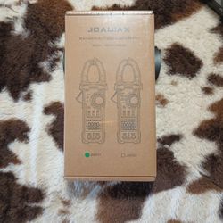 Manual/Auto Digital Clamp Meter