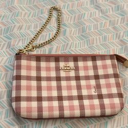 Coach Wristlet – Compact and stylish!