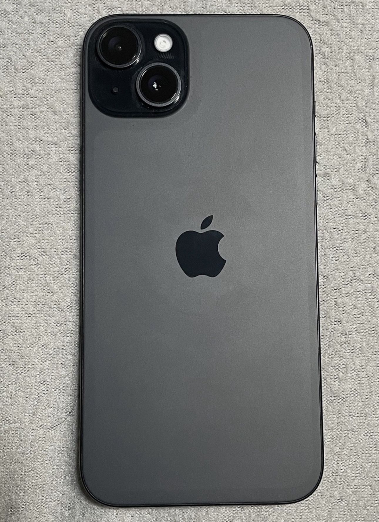iPhone 15 Plus