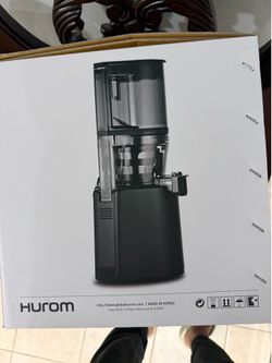 Hurom slow juicer