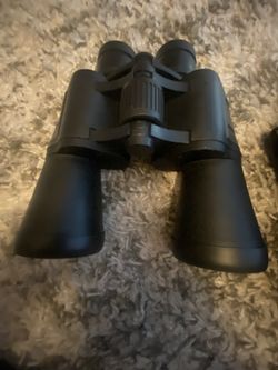 Sharper image Binoculars With Bag