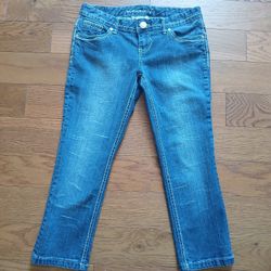 Maurices Jeans Womens 1/2 REG Blue Crop Capri Medium Wash Denim