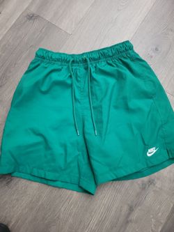 Nike Club men's woven Flow shorts