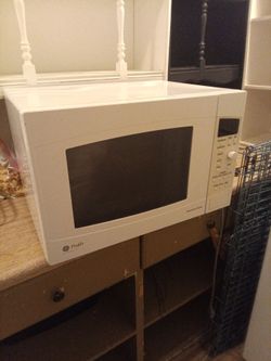 GE Profile Convection Oven