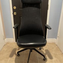 Entertainment Chair