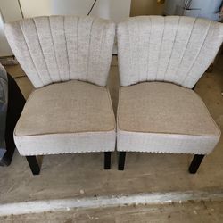 2 Chairs