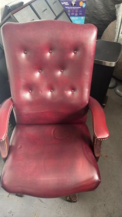 Nice office chair
