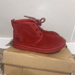 UGGS