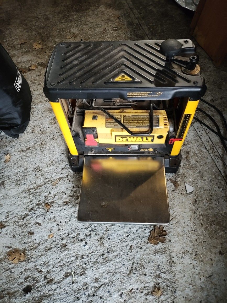 DeWalt Tool