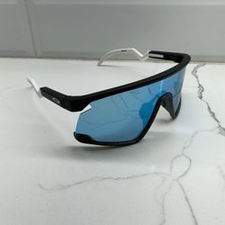 Oakley BXTR Sunglasses NEW