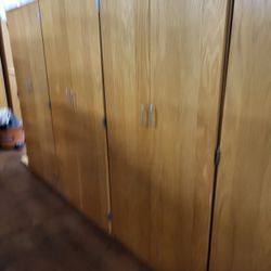 2 DOOR WIDE WARDROBE, VERY NICE WOOD QUALITY AND CLEAN (HOME26)