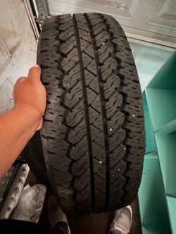 LT265/70R17 Bridgestone Dueler all terrain