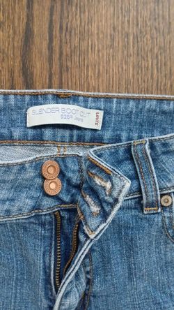 Women Levi Jean Bootcut Sz 10