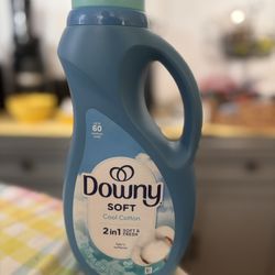 Downy Cool Cotton fabric softener 44 fl oz(5$)