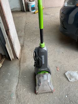 Vacuum ( carpet cleaner).