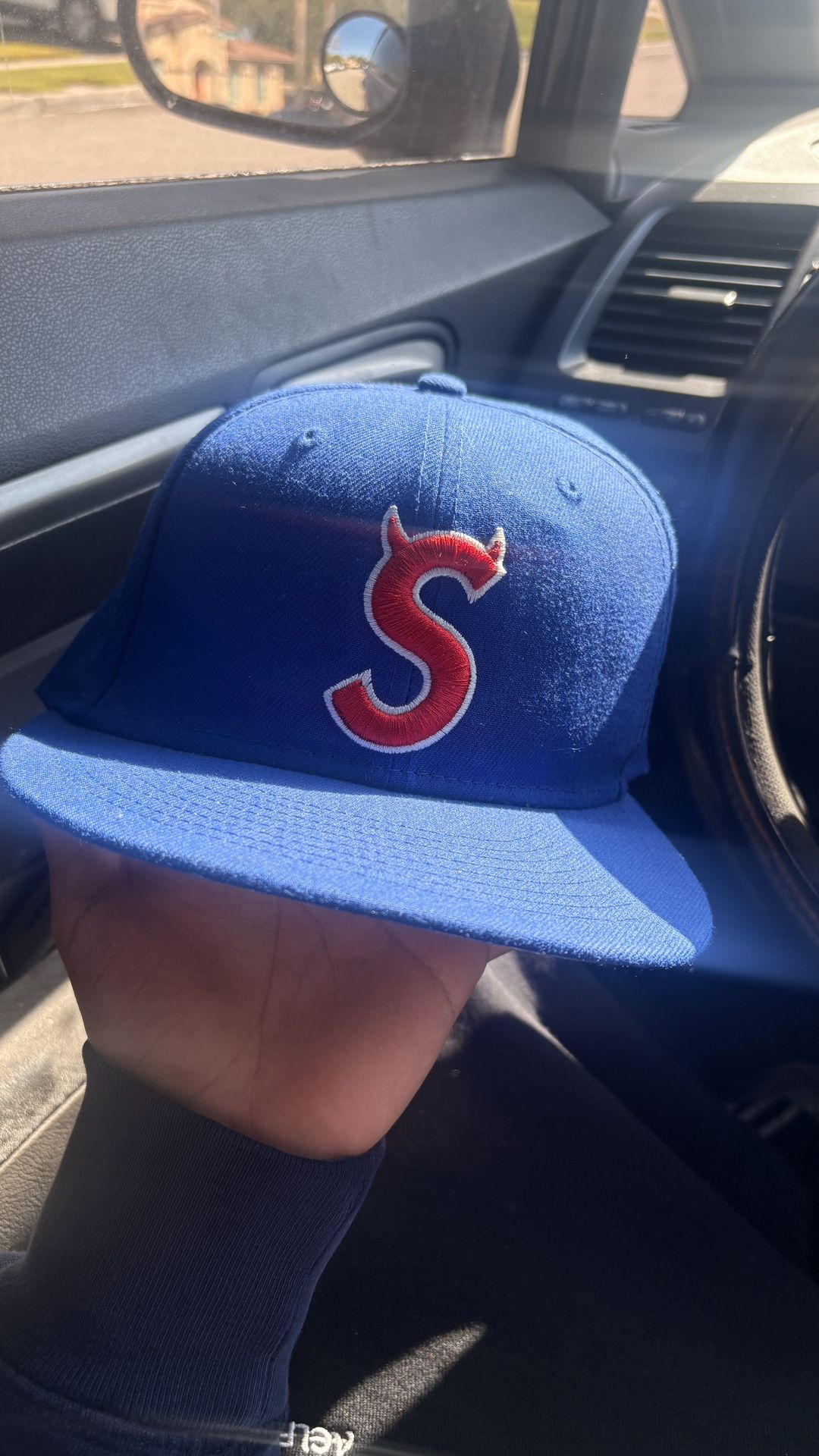 Supreme Newera hat