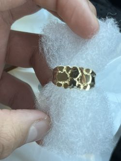 10K GOLD NUGGET RING