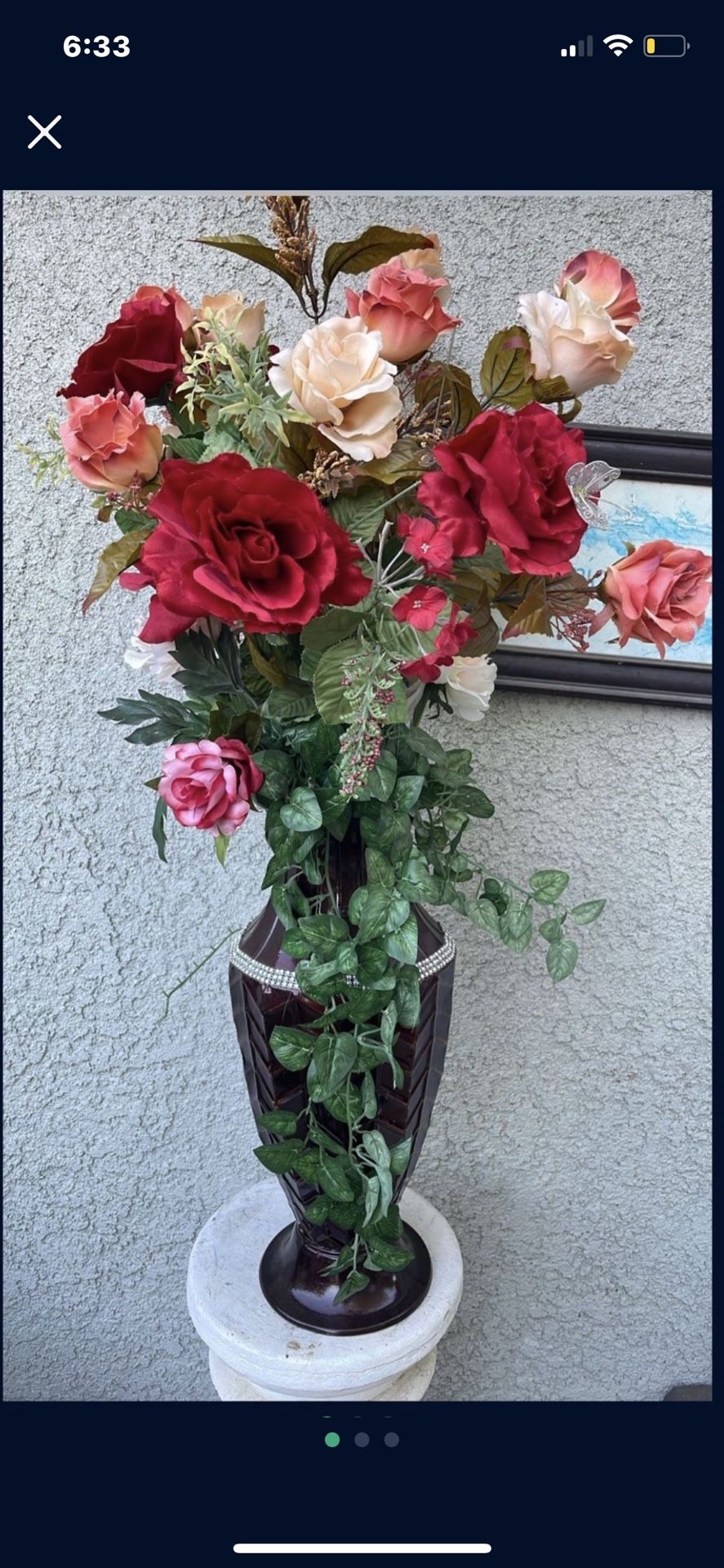 Vase Whit Flowers