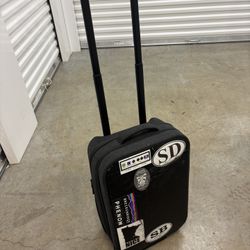 Dakine Carry On Luggage