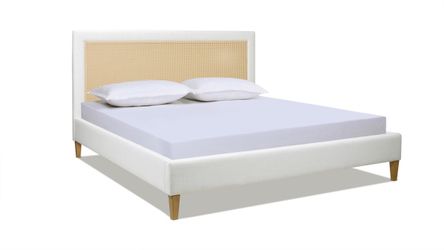 Queen platform bed