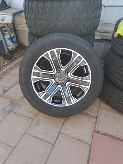 Jeep Wagoneer Rims & Tires