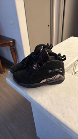 Air Jordan 8 Retro “Playoffs”, size 10.5.