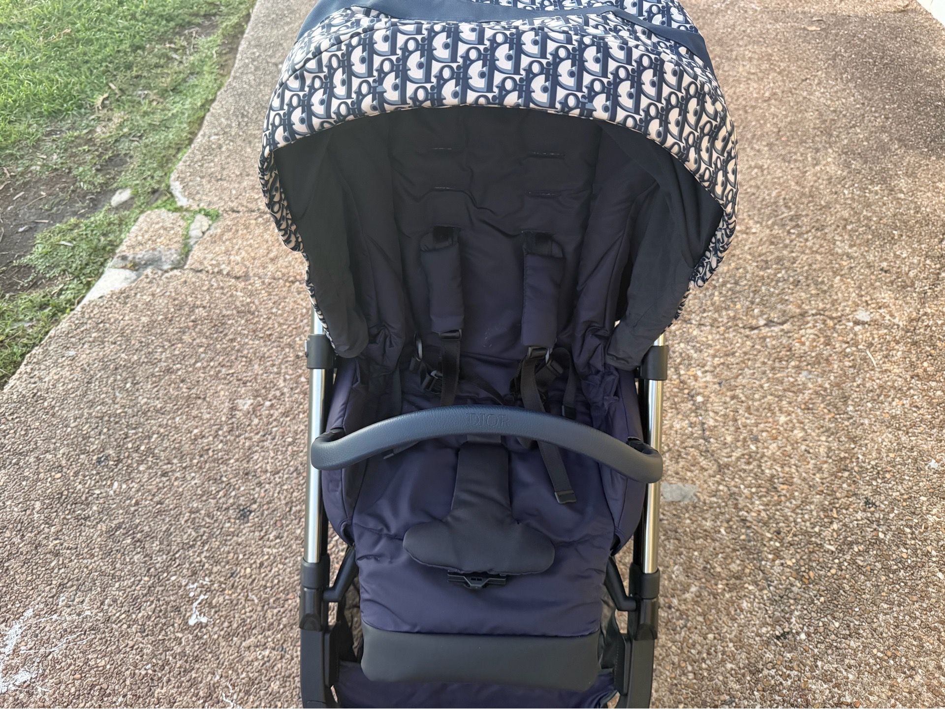 BABY DIOR STROLLER BLUE AND BEIGE