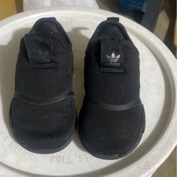 Adidas Tolder Boys Shoes Size 7 
