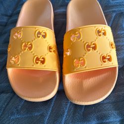 Gucci Orange Slides Size 8 