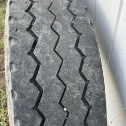 Estoy Vendiendo Esta Llanta  Para Dompe 