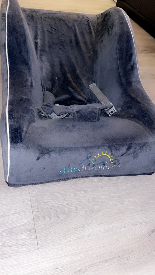 Daydreamer Baby Acid Reflux Or Gerd Bed. Baby Sleeper for Sale in