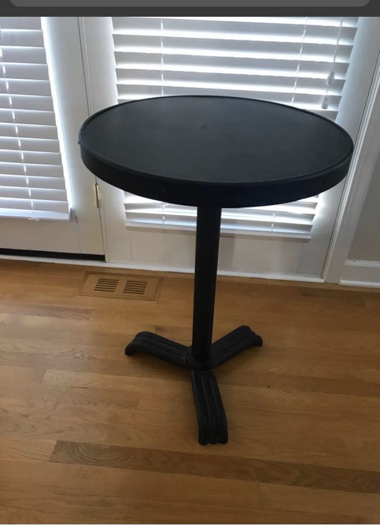 Restoration Hardware Bistro Table (26x29) for Sale in Downers Grove, IL