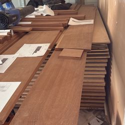 Wood African  Mahogany, Red Cedar