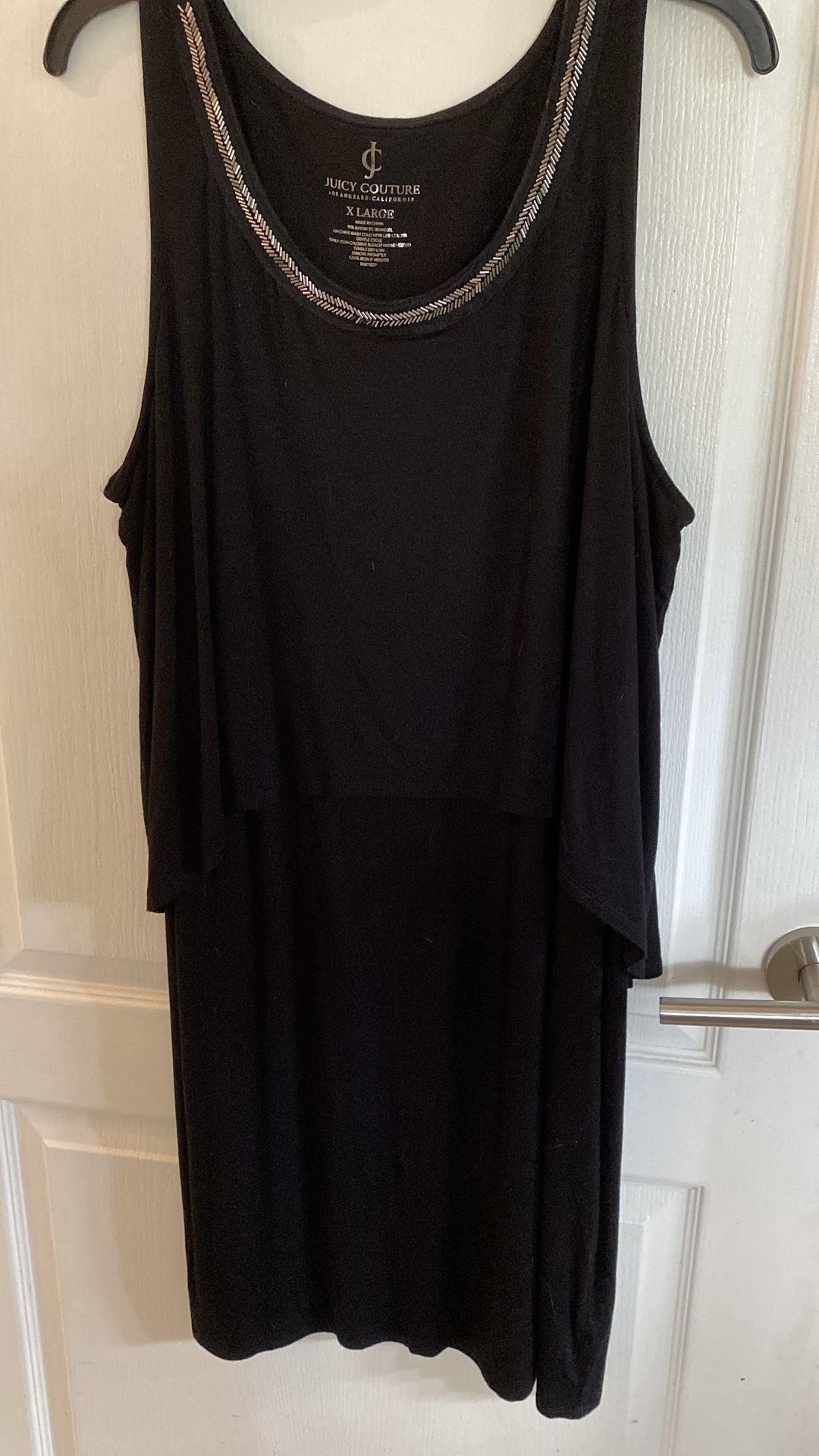 Evening Dress With Silver Sequined Collar 