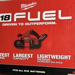Milwaukee M18 FUEL Compact Band Saw Kit