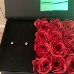 Brand new jewelry and faux flowers, Mother’s Day, or Valentine’s Day gift