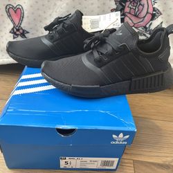 Adidas NMD_R1 Core Black Shoes