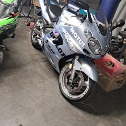 2004 Kawasaki Zzr1200